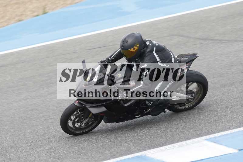 /02 28.-31.01.2025 Moto Center Thun Jerez/gruen-green/83